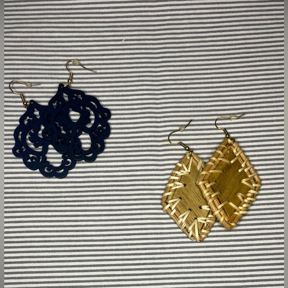 dark blue and light wood colored dangling ear rings